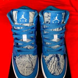 Air Jordan Mid (GS) Dutch Blue & White